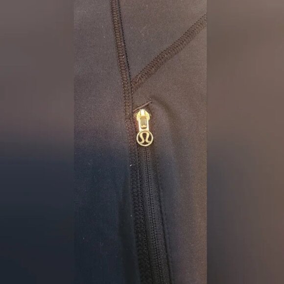 Lululemon Run: Ice Queen 7/8 Tight Navy - Picture 10 of 14